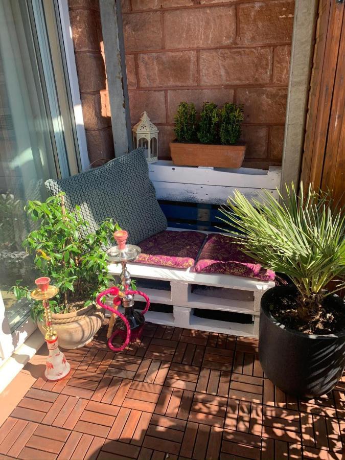 Pass The Keys Lovely 2Bedroom Flat With Balcony Единбург Екстериор снимка